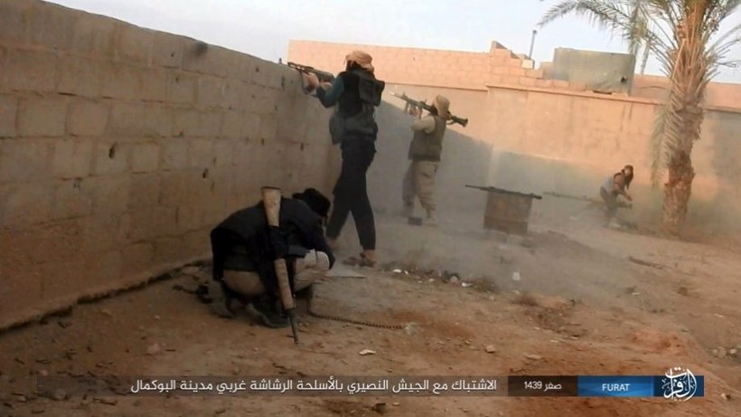 Liên quân Syria tung đòn tiêu diệt IS tại tử địa Albukamal (video) ảnh 10 Liên quân Syria tung đòn tiêu diệt IS tại tử địa Albukamal (video) ảnh 10