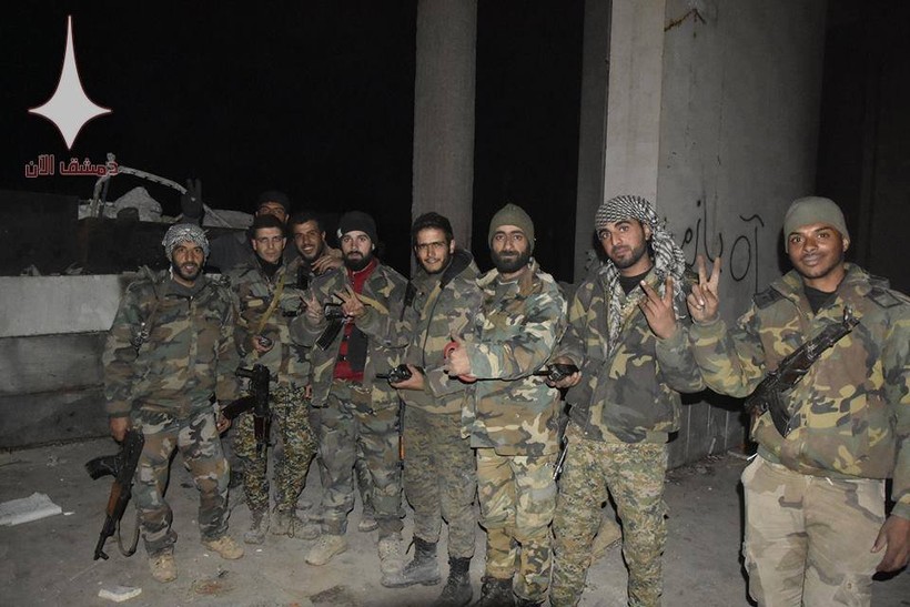Quân đội Syria nã hàng trăm tên lửa diệt phiến quân ở tử địa Đông Ghouta ảnh 1 Quân đội Syria nã hàng trăm tên lửa diệt phiến quân ở tử địa Đông Ghouta ảnh 1