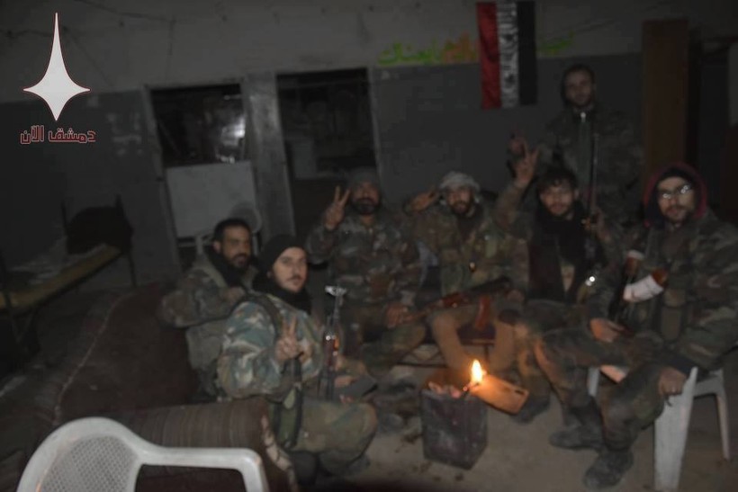 Quân đội Syria nã hàng trăm tên lửa diệt phiến quân ở tử địa Đông Ghouta ảnh 3 Quân đội Syria nã hàng trăm tên lửa diệt phiến quân ở tử địa Đông Ghouta ảnh 3