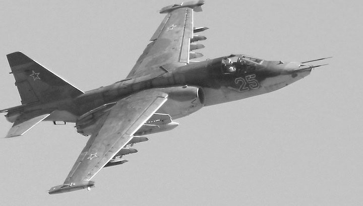 Máy bay cường kích chiến trường Su-25 Nga - ảnh minh họa Masdar News