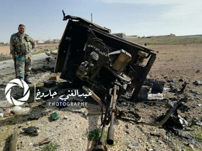 Xe cơ giới gắn súng máy phòng không IS bị phá hủy. Anh Masdar News