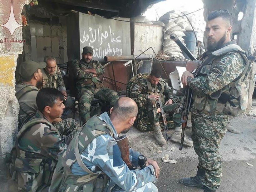 Cuộc chiến tàn khốc trong tử địa nam Damascus, Syria ảnh 5 Cuộc chiến tàn khốc trong tử địa nam Damascus, Syria ảnh 5