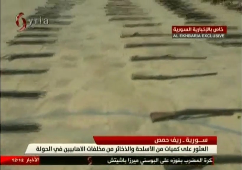 Quân đội Syria thu giữ kho vũ khí lớn ở Rastan thuộc tỉnh Homs. Ảnh minh họa video