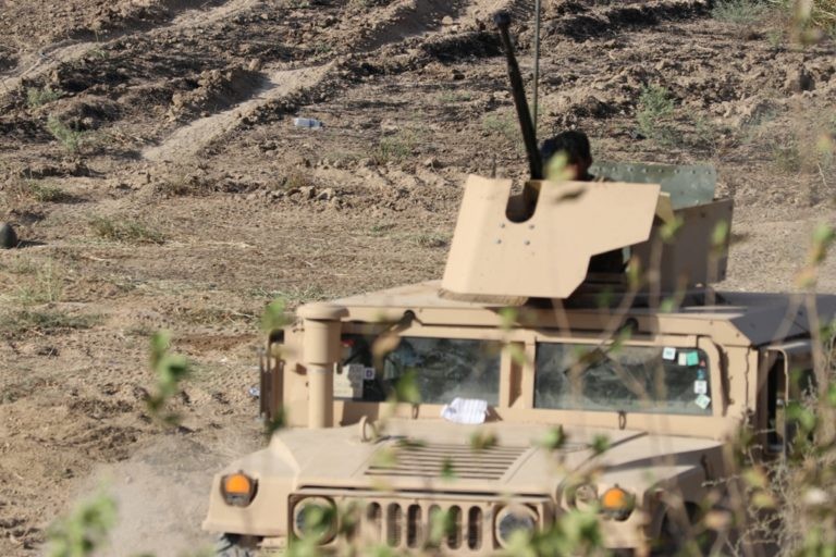 Lực lượng SDF, sử dụng phương tiện chiến đấu do Mỹ cung cấp, tấn công ở Deir Ezzor. Ảnh minh họa South Front