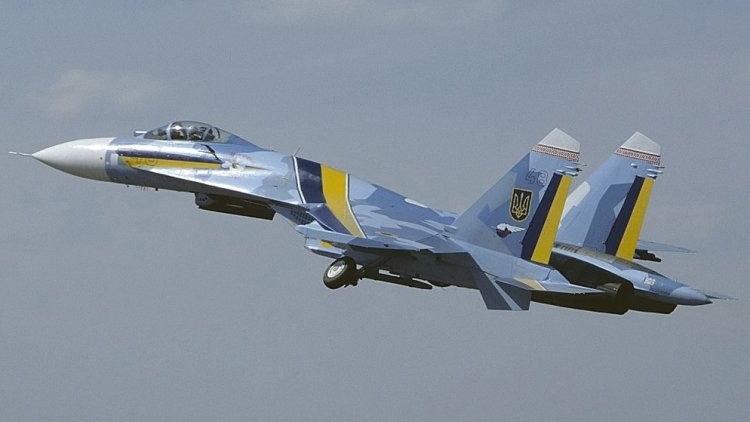 Máy bay tiêm kích đa nhiệm Su-27 của Ukraine.