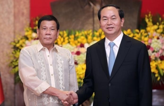 Ngày 29/9/2016, Chủ tịch nước Trần Đại Quang tổ chức lễ đón và hội đàm với Tổng thống Philippines Rodrigo Duterte. Ảnh: Reuters