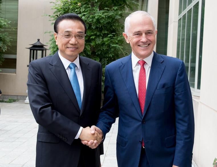 Thủ tướng Trung Quốc Lý Khắc Cường và Thủ tướng Australia Malcolm Turnbull tại Canberra ngày 24/3/2017. Ảnh: Tân Hoa xã