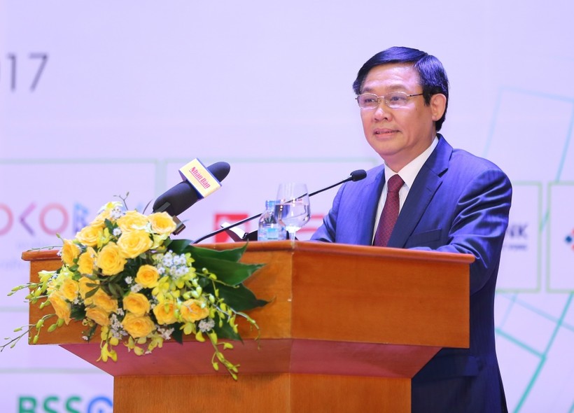 Làn sóng khởi nghiệp phải xứng với tâm thế của một quốc gia khởi nghiệp ảnh 1 Phó Thủ tướng Vương Đình Huệ phát biểu tại Diễn đàn. Ảnh: VGP/Thành Chung.