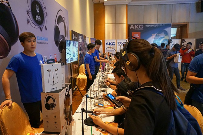 Meze Audio mở gian hàng giới thiệu ở triển lãm PAS 2017 chính thức gia nhập thị trường Việt Nam.
