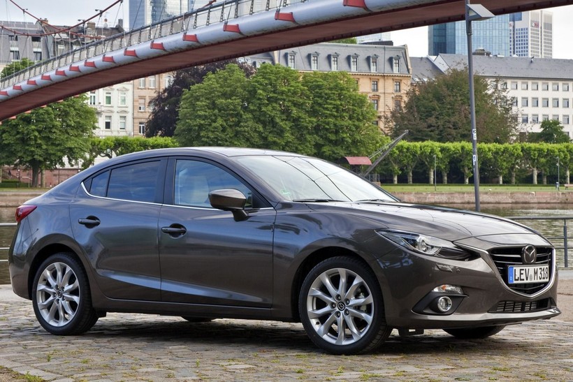 Mazda đang tổng lực tung "chiêu" trong dịp cao điểm cuối năm