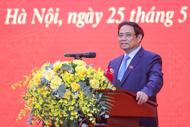 Thủ tướng Phạm Minh Chính trao Quyết định bổ nhiệm tân Bộ trưởng Bộ Tài nguyên và Môi trường - Ảnh 2. Thủ tướng Phạm Minh Chính trao Quyết định bổ nhiệm tân Bộ trưởng Bộ Tài nguyên và Môi trường ảnh 2