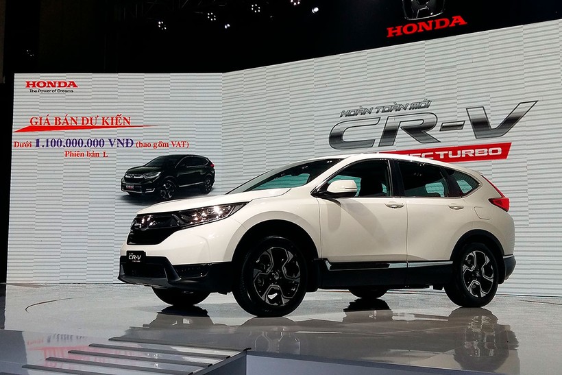 Giá bán chính thức của Honda CR-V mới đã tăng hơn so với công bố ban đầu tới gần 200 triệu đồng
