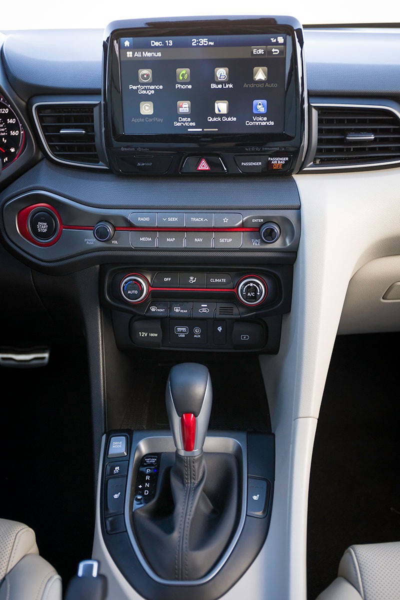 Hyundai Veloster 2019 hoàn toàn mới: Vẫn giữ một chất riêng ảnh 25