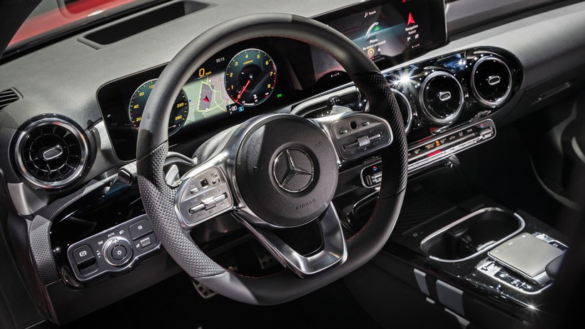 Mercedes-Benz A-Class 2019 chinh thức ra mắt toàn cầu ảnh 15 Mercedes-Benz A-Class 2019 chinh thức ra mắt toàn cầu ảnh 15