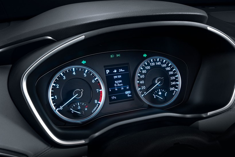 Cận cảnh mẫu Hyundai Santa Fe 2019 vừa chính thức ra mắt ảnh 18 Cận cảnh mẫu Hyundai Santa Fe 2019 vừa chính thức ra mắt ảnh 18