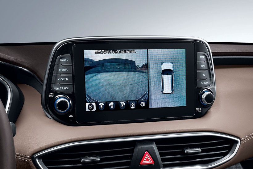 Cận cảnh mẫu Hyundai Santa Fe 2019 vừa chính thức ra mắt ảnh 22 Cận cảnh mẫu Hyundai Santa Fe 2019 vừa chính thức ra mắt ảnh 22
