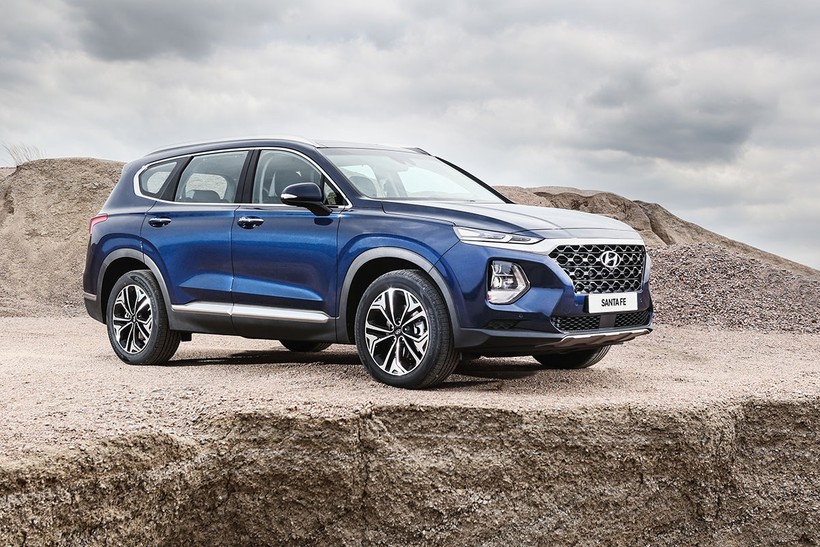 Cận cảnh mẫu Hyundai Santa Fe 2019 vừa chính thức ra mắt ảnh 4 Cận cảnh mẫu Hyundai Santa Fe 2019 vừa chính thức ra mắt ảnh 4