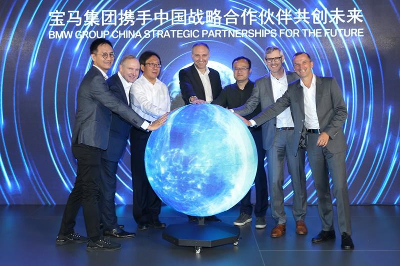 Tencent sở hữu cơ sở dữ liệu khổng lồ và BMW cần điều đó để phát triển những mẫu xe tự trị trong tương lai.