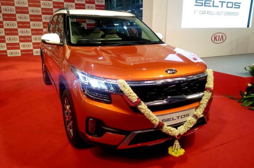 Mẫu SUV hạng trung Kia Seltos sắp "trình làng" tại Ấn Độ.
