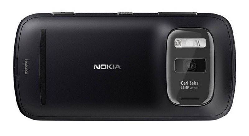 Nokia có thể vẫn sử dụng công nghệ Carl Zeiss trong các dòng điện thoại cao cấp