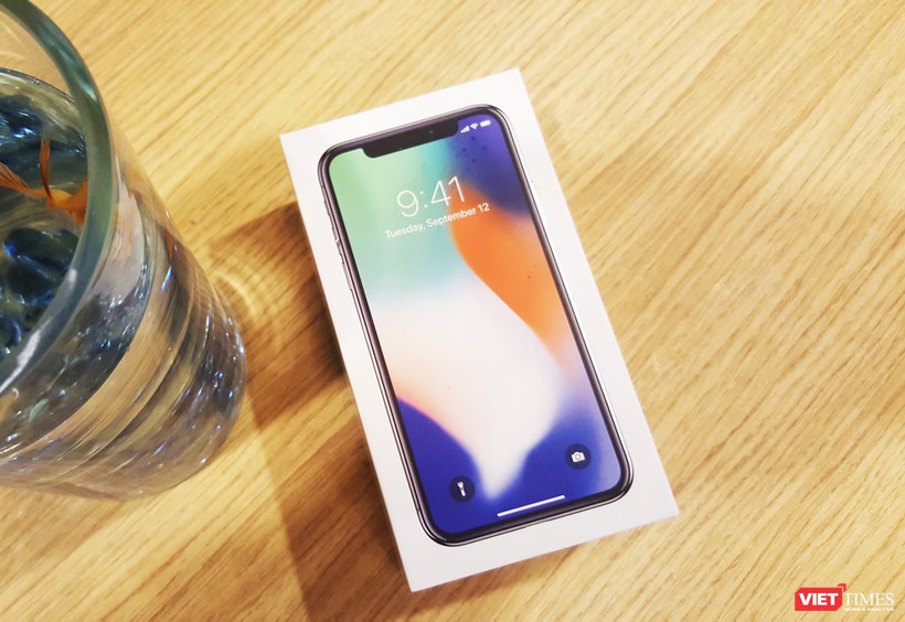 Đây chính là chiếc iPhone X đầu tiên xuất hiện tại Hà Nội ảnh 1 Đây chính là chiếc iPhone X đầu tiên xuất hiện tại Hà Nội ảnh 1