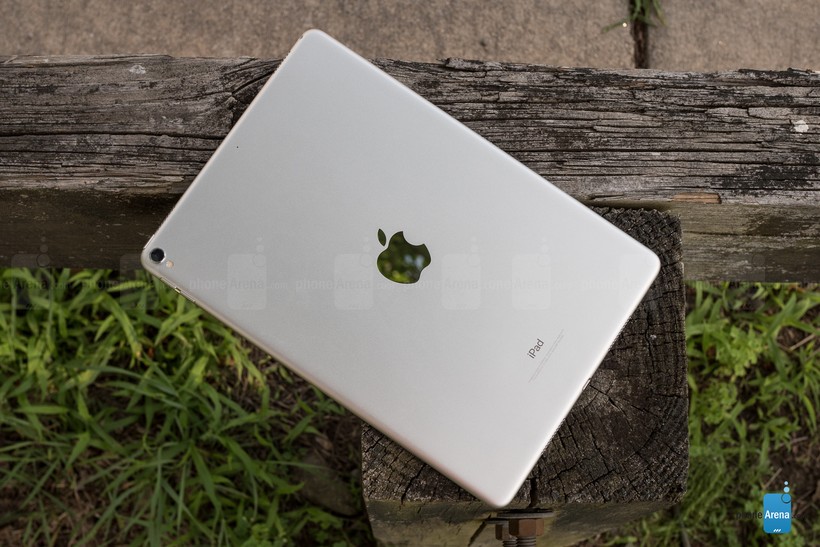 iPad sẽ có tai thỏ tương tự như iPhone X? ảnh 1 iPad sẽ có tai thỏ tương tự như iPhone X? ảnh 1