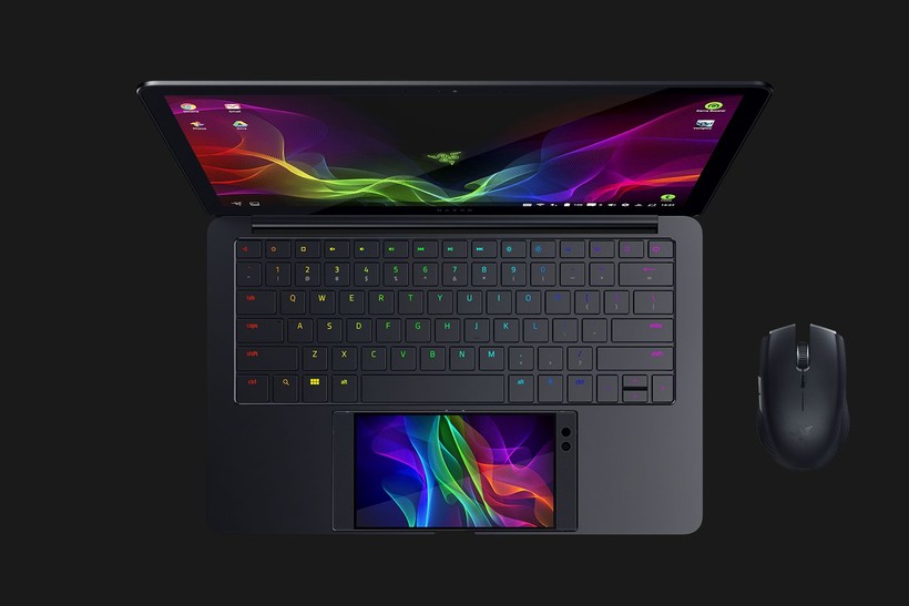 Laptop “dị” của Razer sử dụng smartphone làm touchpad và màn hình thứ hai ảnh 1 Laptop “dị” của Razer sử dụng smartphone làm touchpad và màn hình thứ hai ảnh 1