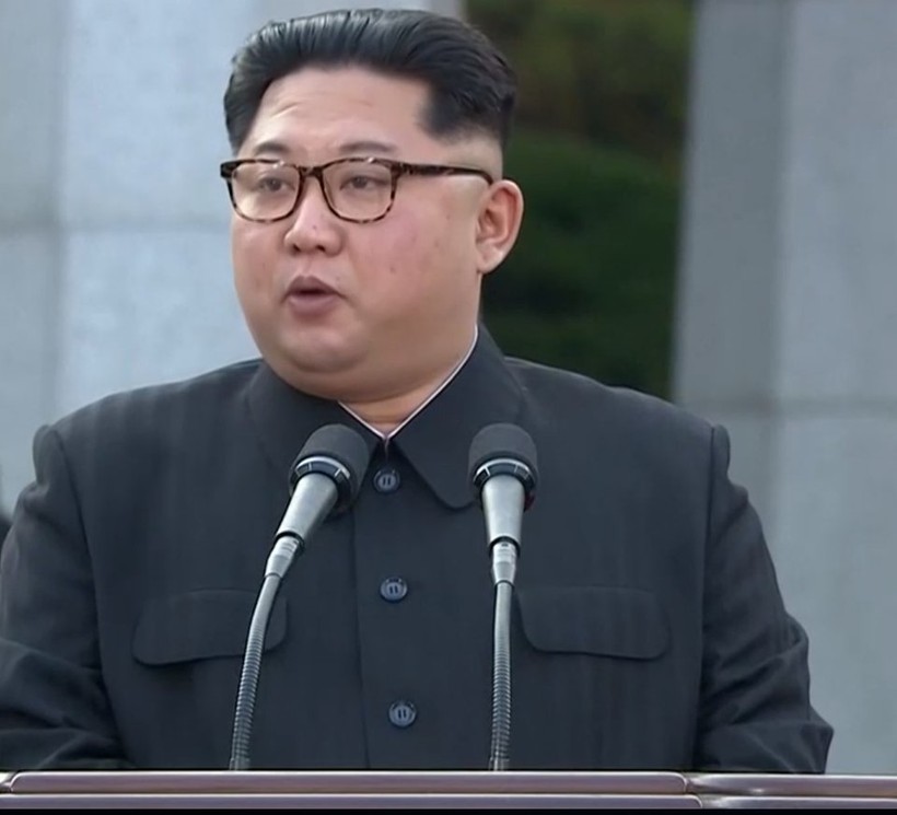 Toàn cảnh cuộc gặp lịch sử giữa Chủ tịch Triều Tiên Kim Jong Un và Tổng thống Hàn Quốc Moon Jae In ảnh 37 Toàn cảnh cuộc gặp lịch sử giữa Chủ tịch Triều Tiên Kim Jong Un và Tổng thống Hàn Quốc Moon Jae In ảnh 37