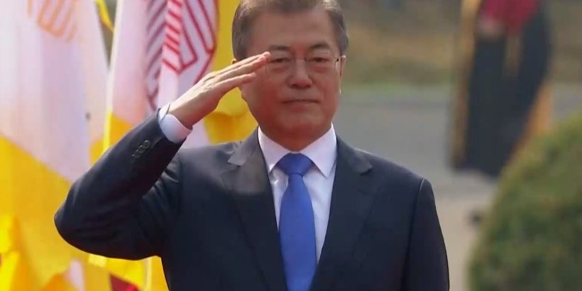 Toàn cảnh cuộc gặp lịch sử giữa Chủ tịch Triều Tiên Kim Jong Un và Tổng thống Hàn Quốc Moon Jae In ảnh 10 Toàn cảnh cuộc gặp lịch sử giữa Chủ tịch Triều Tiên Kim Jong Un và Tổng thống Hàn Quốc Moon Jae In ảnh 10