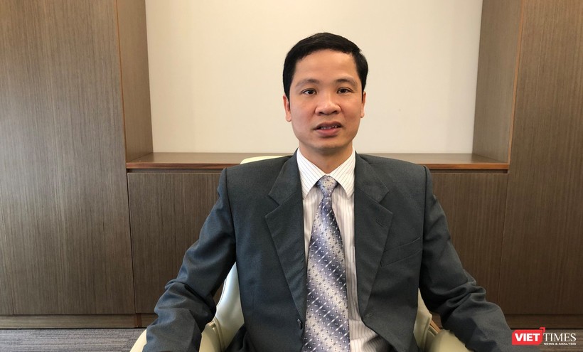 Ông Nguyễn Phú Tiến, Phó Cục trưởng Cục Tin học hóa