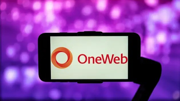 OneWeb đang cạnh tranh với Zing đê thu hút người làm điều