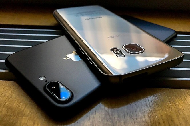 iPhone 7 Plus và Galaxy S7 đều là những những mẫu smartphone cao cấp chụp ảnh tốt nhất hiện nay