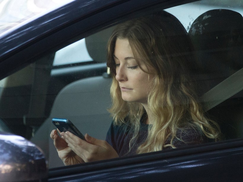 Mỹ yêu cầu các nhà sản xuất smartphone phải bổ sung thêm chế độ lái xe vào smartphone