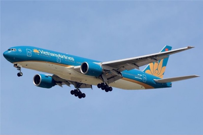 Vietnam Airlines lên tiếng về vụ máy bay về Hà Nội, hạ cánh ở... Viêng chăn