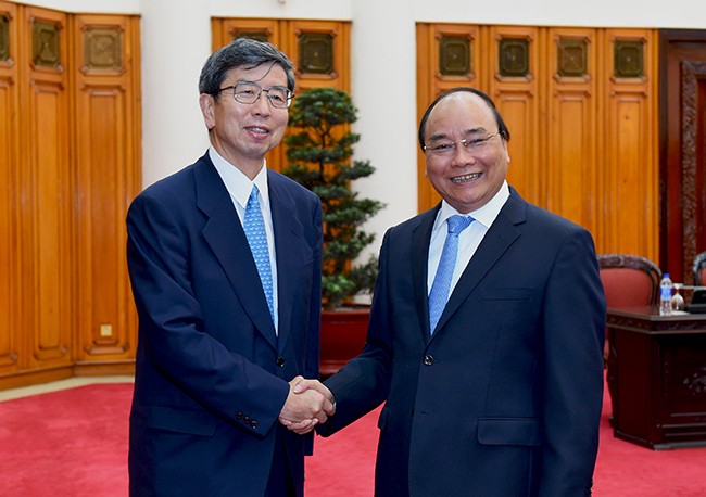 Thủ tướng Chính phủ Nguyễn Xuân Phúc tiếp ông Takehiko Nakao, Chủ tịch Ngân hàng Phát triển châu Á (ADB).