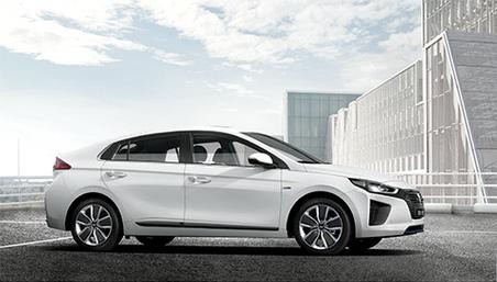 Video: Mãn nhãn với xe “3 trong 1” Hyundai Ioniq