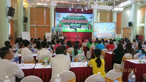 Một cuộc hội thảo rầm rộ của Công ty Cổ phần Liên kết Tri thức K-Link Việt Nam. Ảnh: Dương Thu
