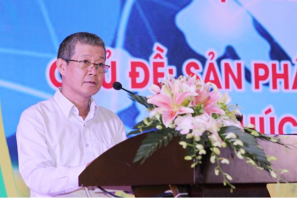 Thứ trưởng Nguyễn Thành Hưng nhấn mạnh: Bộ Thông tin và Truyền thông xác định cần tăng cường ứng dụng CNTT trong quá trình tái cơ cấu nông nghiệp và hiện đại hoá nông thôn.