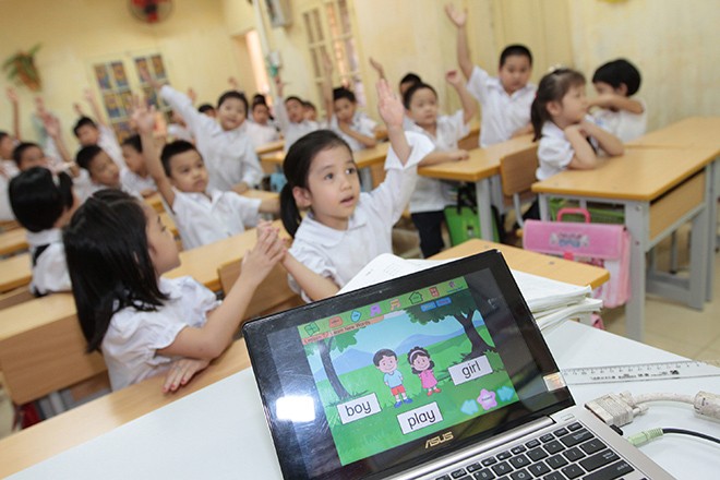 Các ứng dụng CNTT đã được áp dụng trong dạy tiếng Anh tại trường tiểu học Bình Minh. 