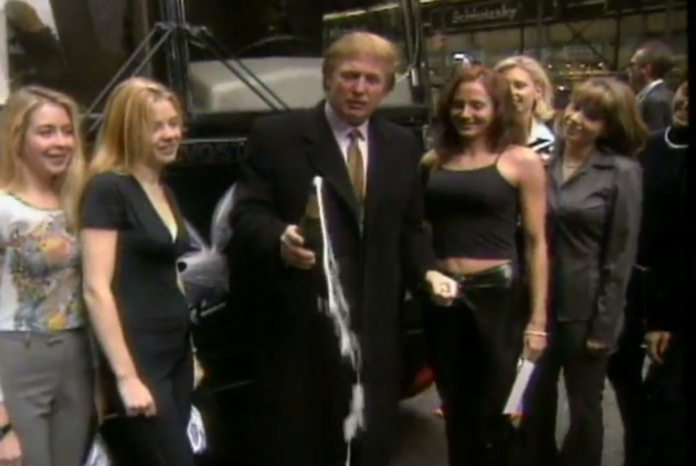 Donald Trump xuất hiện trong đoạn băng video của Playboy (Nguồn: Huffington)