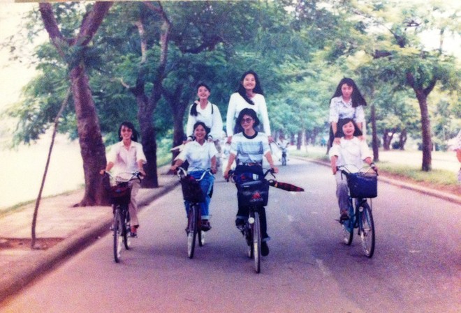 Chùm ảnh hiếm: Hà Nội nghèo khó nhưng thân thương những năm 1990 ảnh 10 Chùm ảnh hiếm: Hà Nội nghèo khó nhưng thân thương những năm 1990 ảnh 10