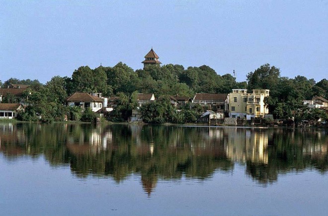 Chùm ảnh hiếm: Hà Nội nghèo khó nhưng thân thương những năm 1990 ảnh 9 Chùm ảnh hiếm: Hà Nội nghèo khó nhưng thân thương những năm 1990 ảnh 9