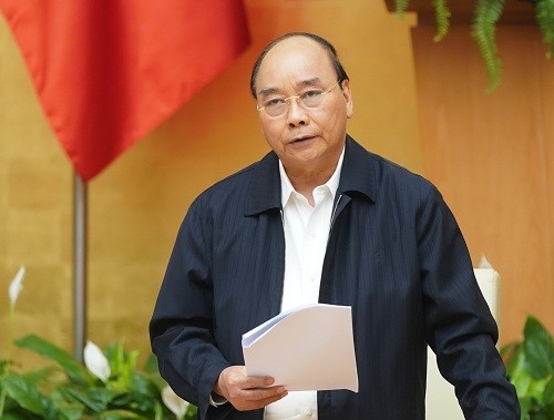 Thủ tướng Nguyễn Xuân Phúc trong cuộc họp Thường trực Chính phủ về công tác phòng chống dịch COVID-19. Ảnh: VPCP.