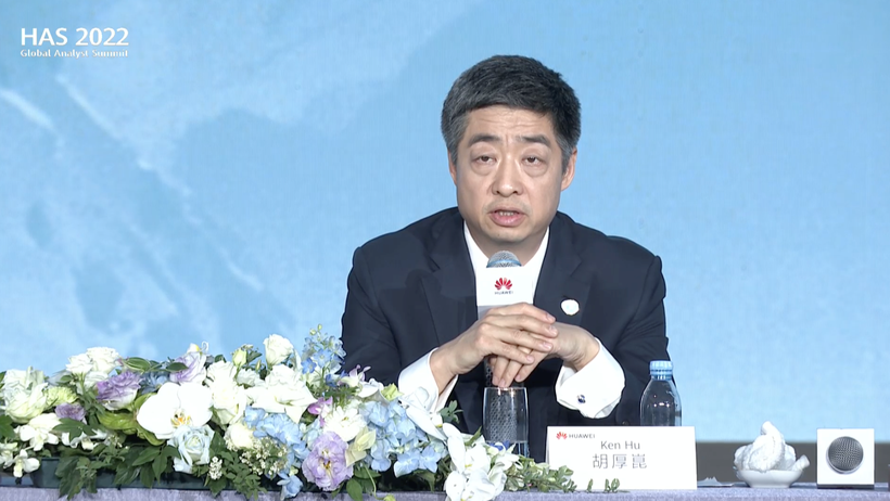 Ông Ken Hu - Chủ tịch Luân phiên của Huawei phát biểu tại HAS 2022