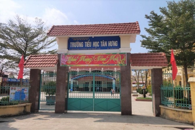 Trường Tiểu học Tân Hưng, huyện Vĩnh Bảo, Hải Phòng - nơi cô Thơm công tác