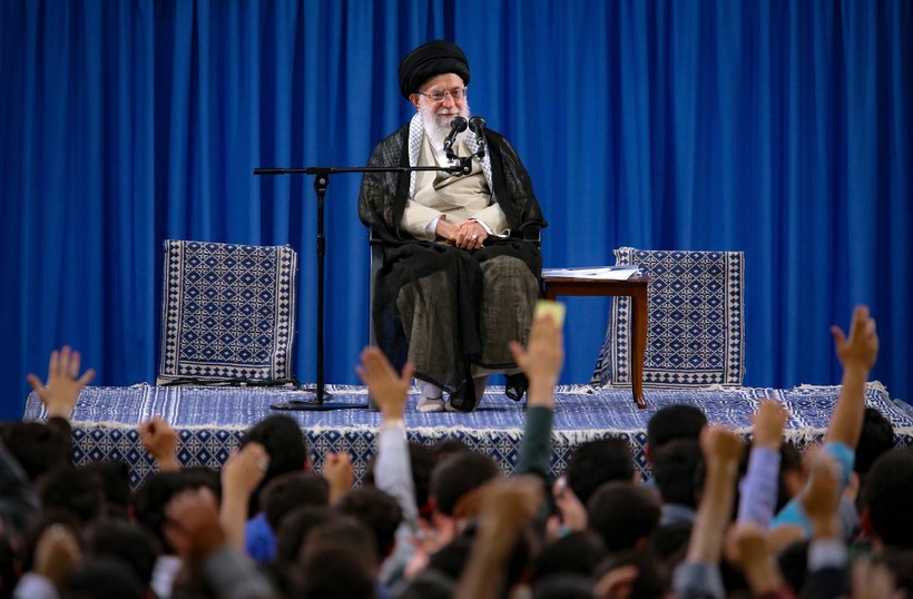 Lãnh đạo tối cao Iran khẳng định rằng nước này không đàm phán với Mỹ (Ảnh: NYTimes)