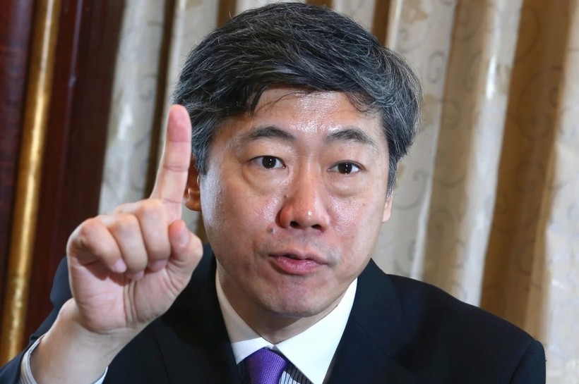 Ông Li Daokui nói rằng Trung Quốc sẽ hạn chế nguồn cung dược phẩm nếu Mỹ ngăn Trung Quốc tiếp cận nguồn chip máy tính (Ảnh: SCMP)