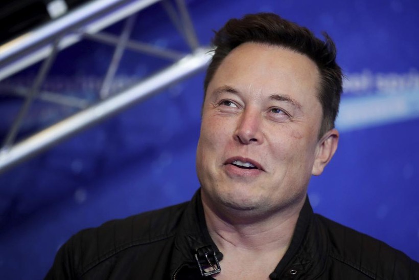 Tỉ phú Elon Musk chốt mua Twitter với giá 44 tỉ USD (Ảnh: AP)