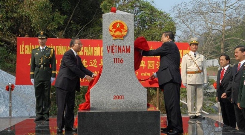 Xây dựng đường biên giới Việt Nam - Trung Quốc hòa bình