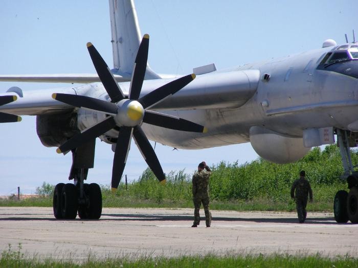 Báo Nga giải thích về sự xuất hiện của máy bay săn ngầm ở Syria